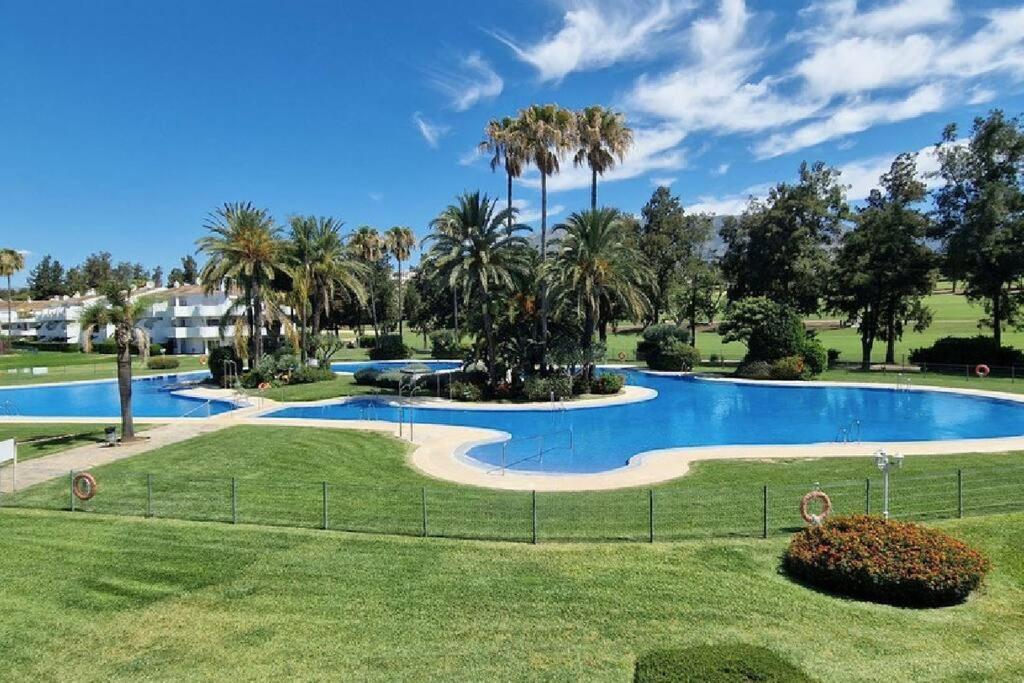 5* Stunning Golf & Sea Apartment Михас Экстерьер фото