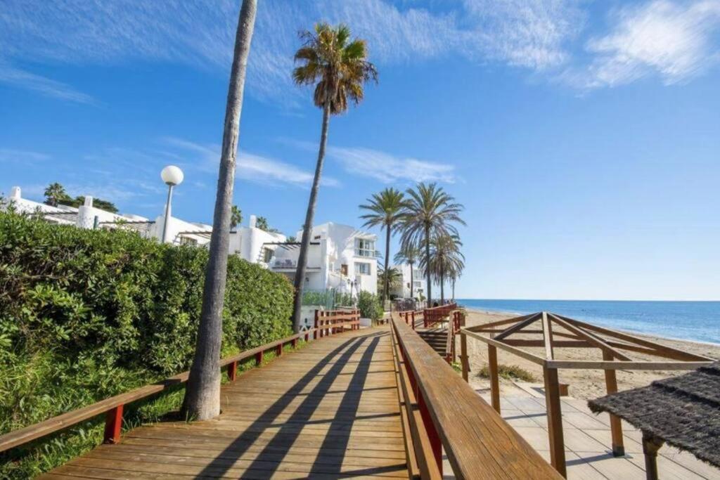 5* Stunning Golf & Sea Apartment Михас Экстерьер фото