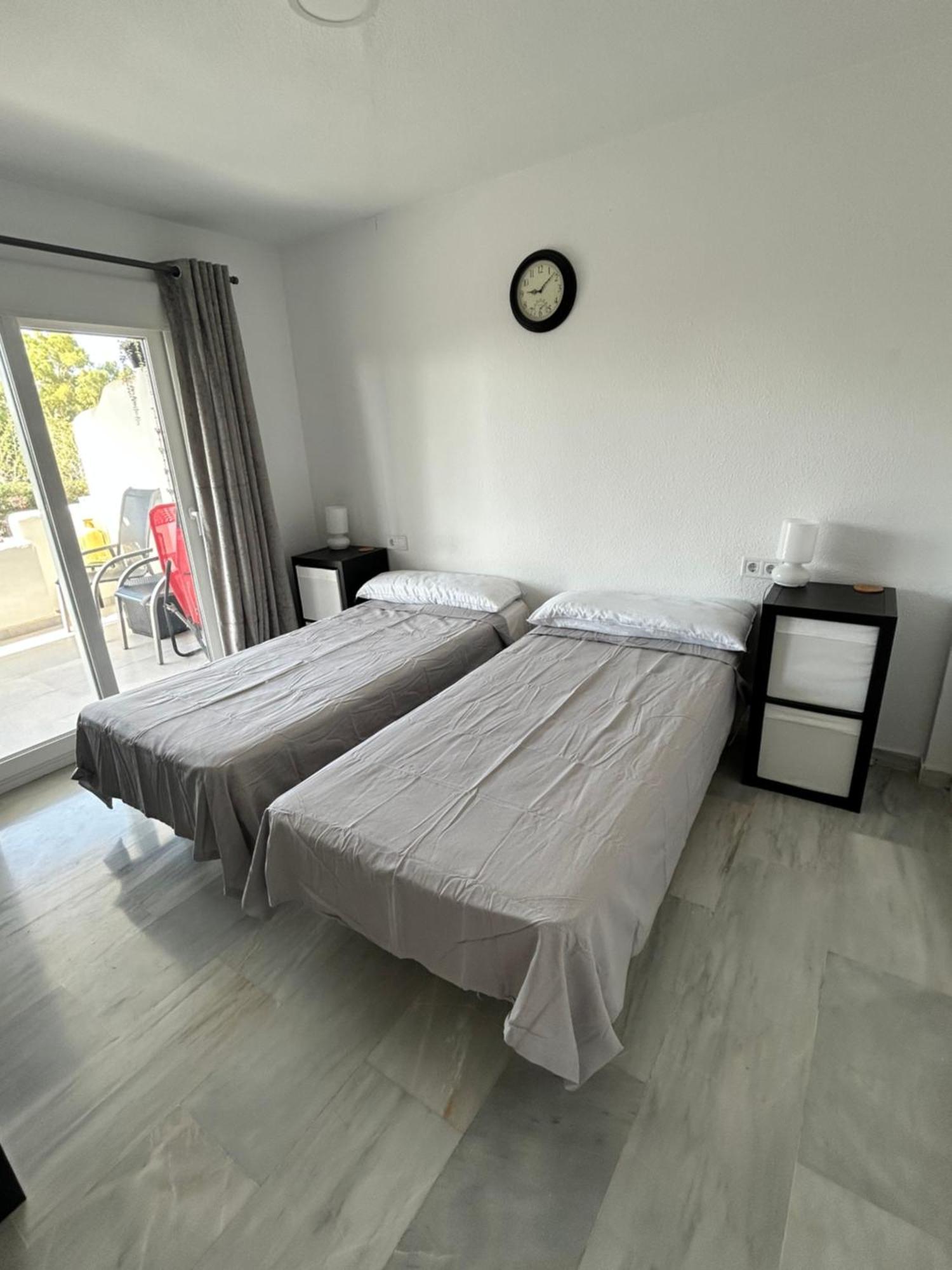 5* Stunning Golf & Sea Apartment Михас Экстерьер фото